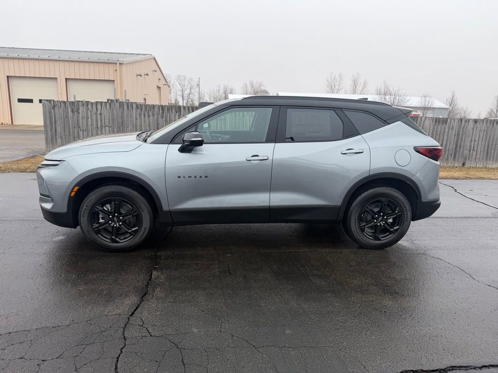 New 2026 Chevrolet Blazer LT image 2