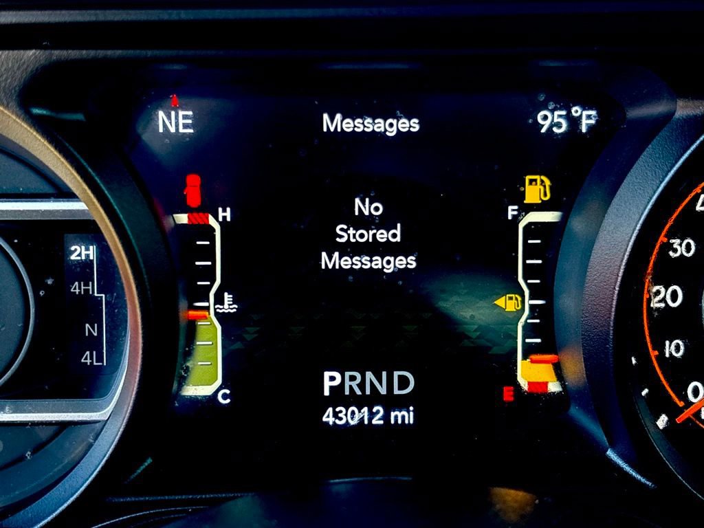 Used 2024 Jeep Wrangler Unlimited Rubicon image 23