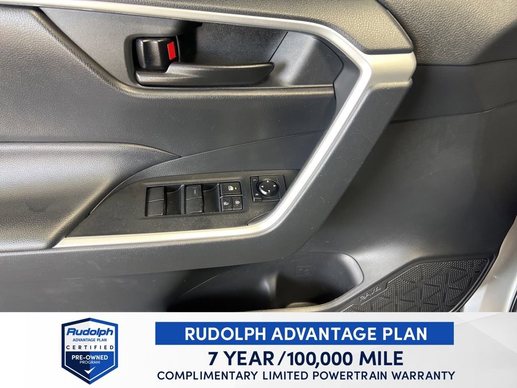 Used 2024 Toyota RAV4 LE image 19