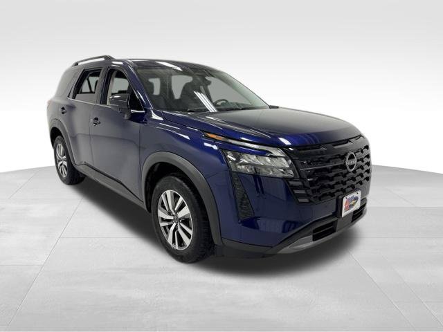 Used 2026 Nissan Pathfinder SL AWD/4WD image 5