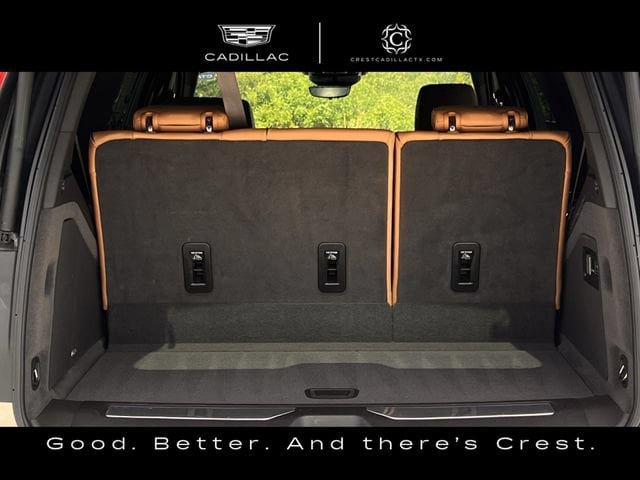 Certified 2024 Cadillac Escalade Premium Luxury w/ Performance Package AWD/4WD image 34
