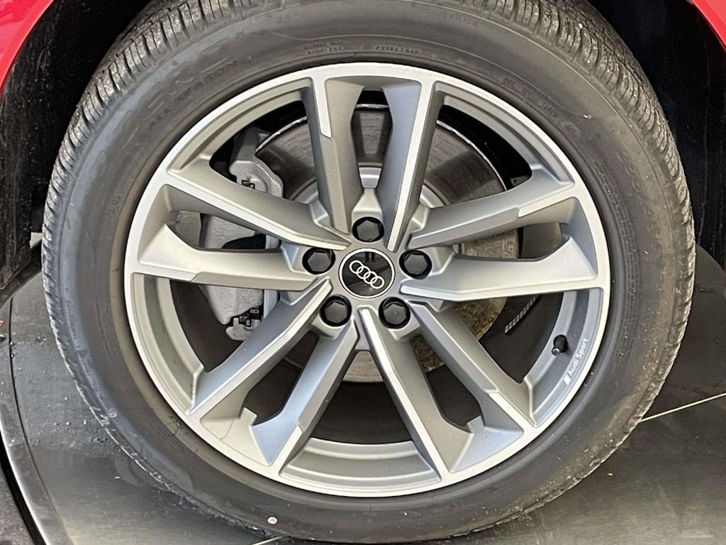 New 2025 Audi Q3 2.0T Premium image 11