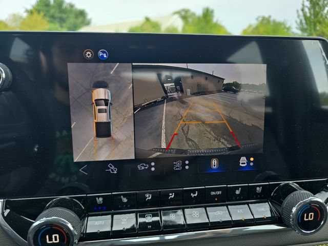 New 2026 Chevrolet Colorado ZR2 w/ Technology Package AWD/4WD image 26