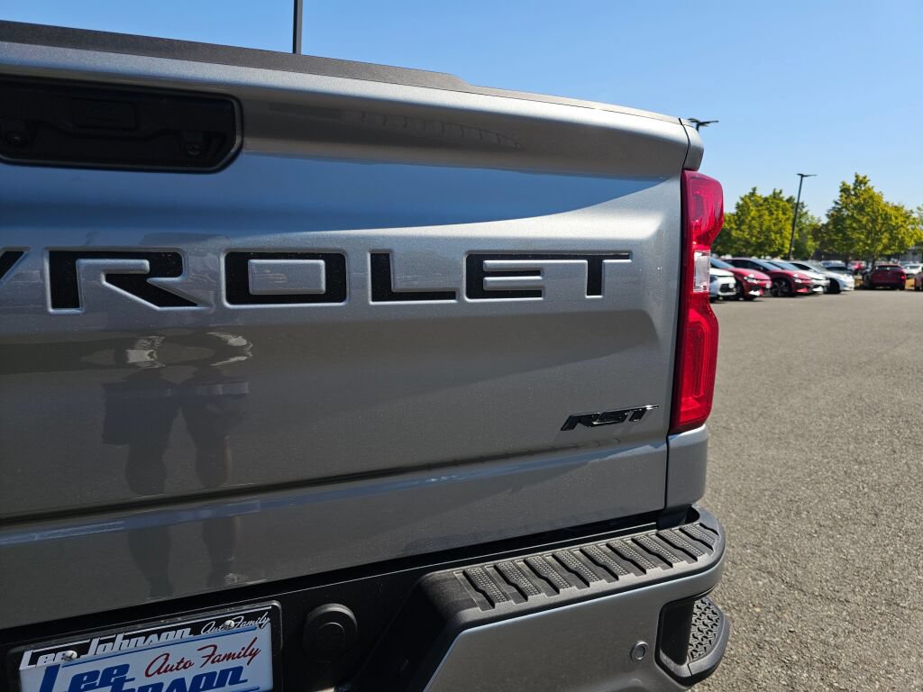New 2026 Chevrolet Silverado 1500 RST w/ Safety Package AWD/4WD image 30