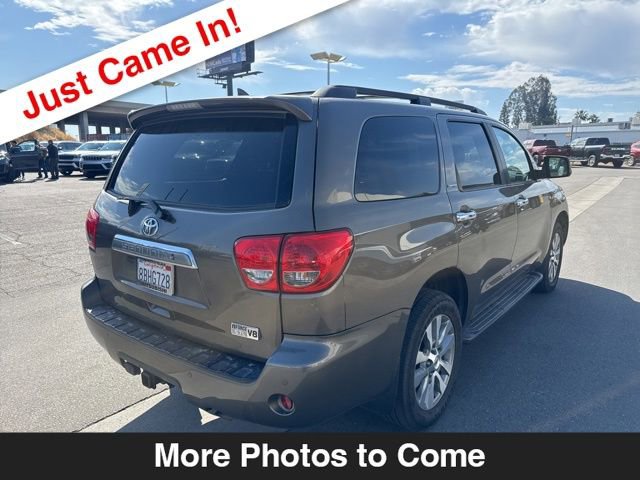 Used 2017 Toyota Sequoia Limited w/ Safety & Convenience Package AWD/4WD image 6