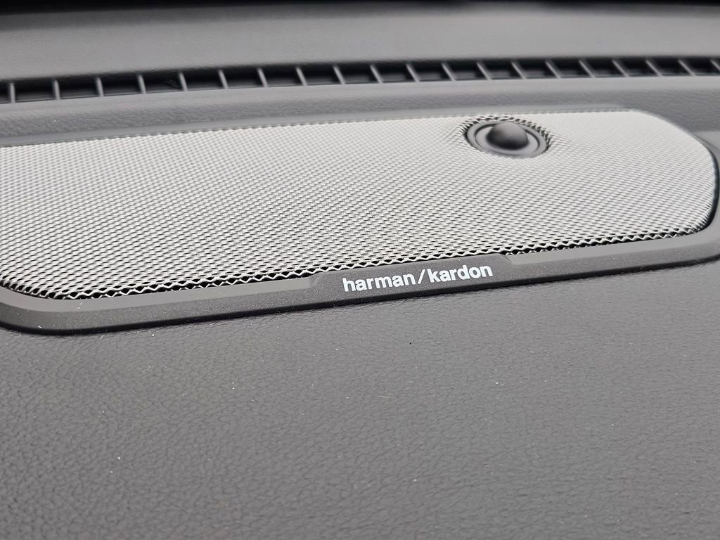 New 2026 RAM 1500 Laramie AWD/4WD image 28