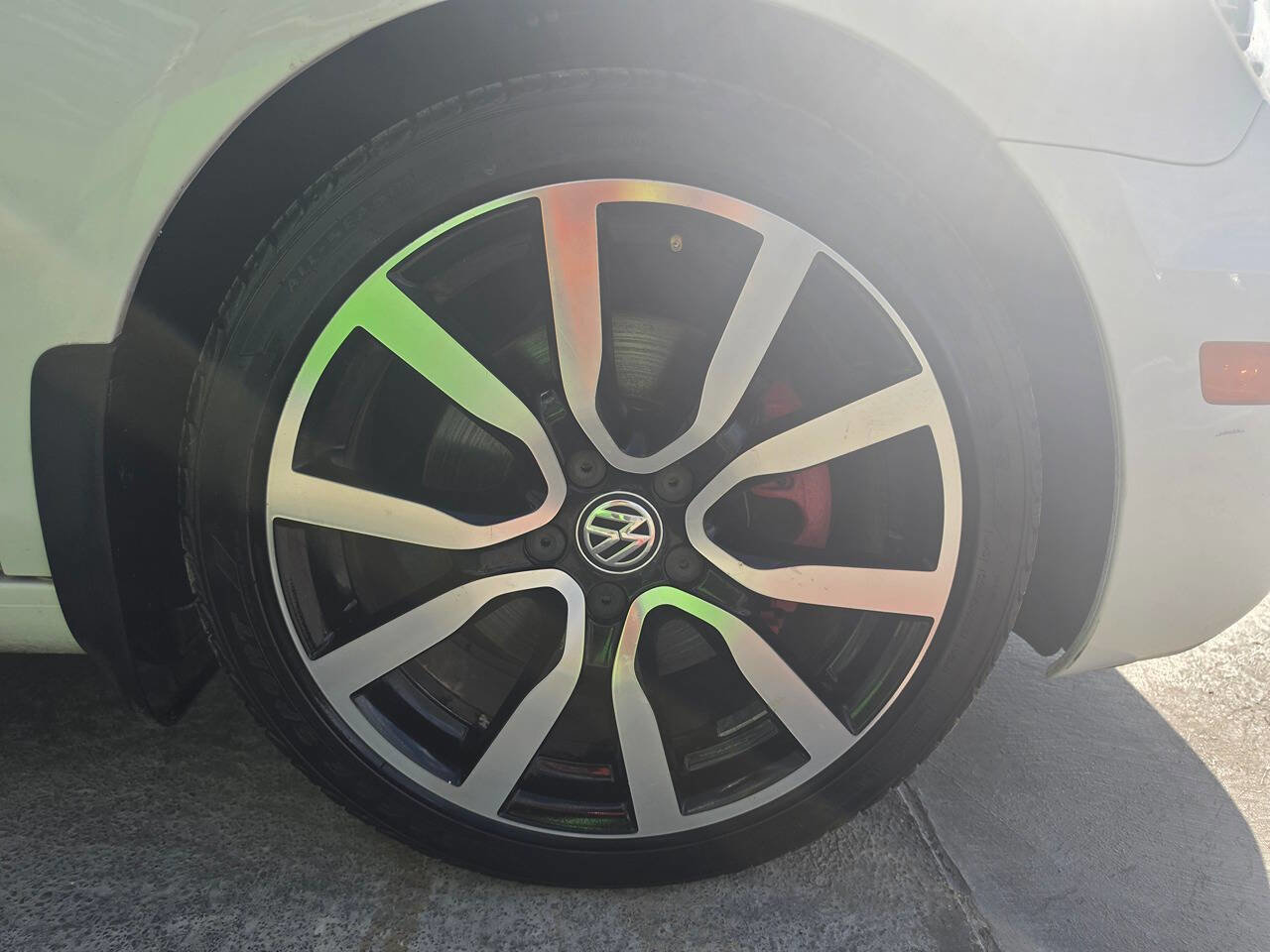 Used 2012 Volkswagen GTI Autobahn FWD image 43