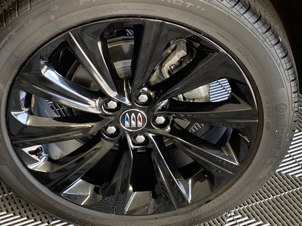 Used 2024 Buick Envista Sport Touring w/ Convenience I Package FWD image 27