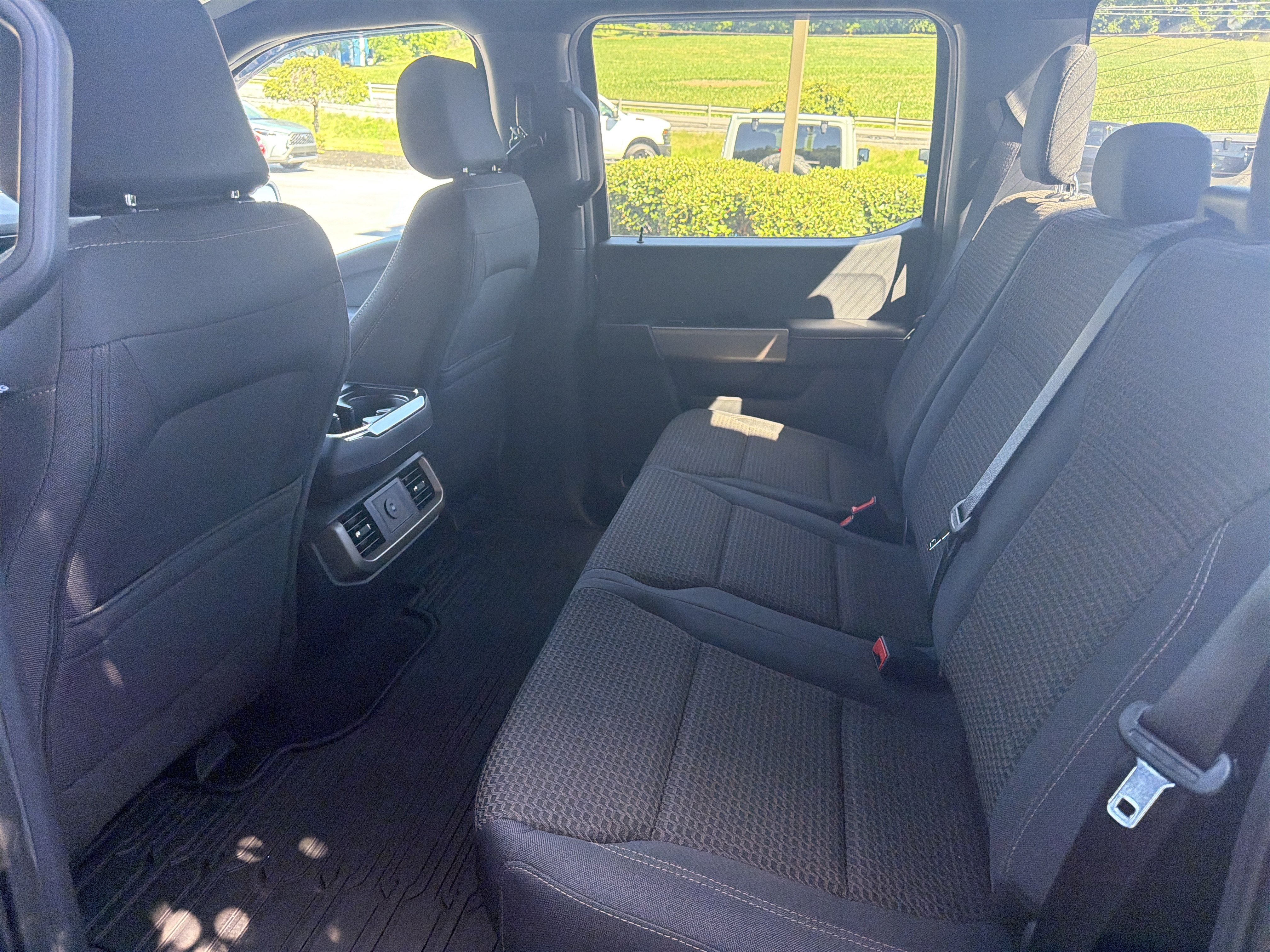 Used 2025 Ford F150 STX w/ Equipment Group 201A FX4 AWD/4WD image 13