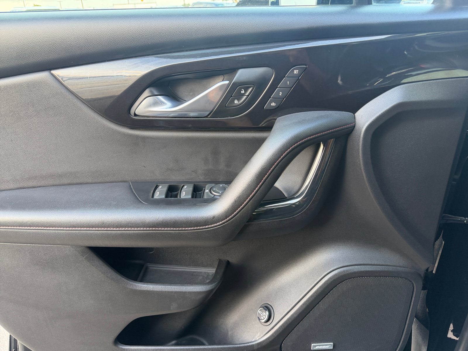 Used 2019 Chevrolet Blazer RS AWD/4WD image 17