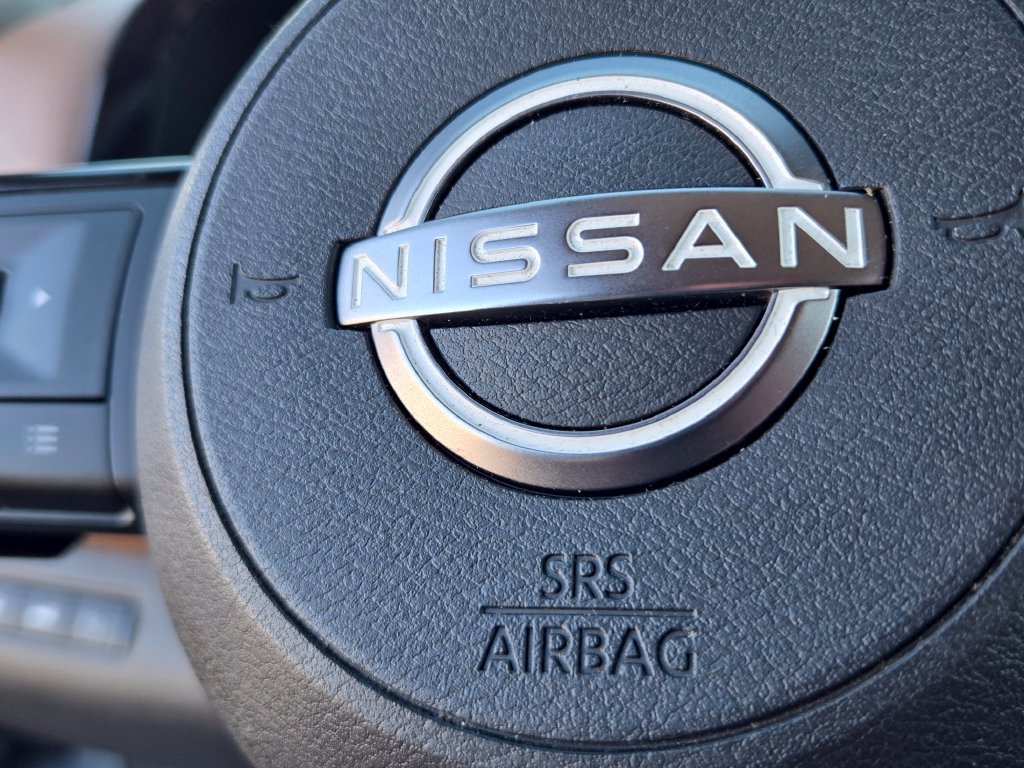 Used 2024 Nissan Pathfinder Platinum w/ Cargo Package AWD/4WD image 26