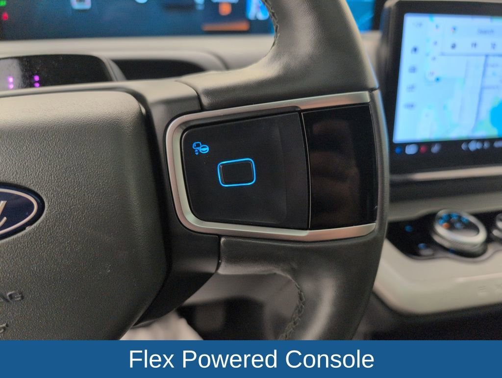 Used 2025 Ford Expedition Active image 45