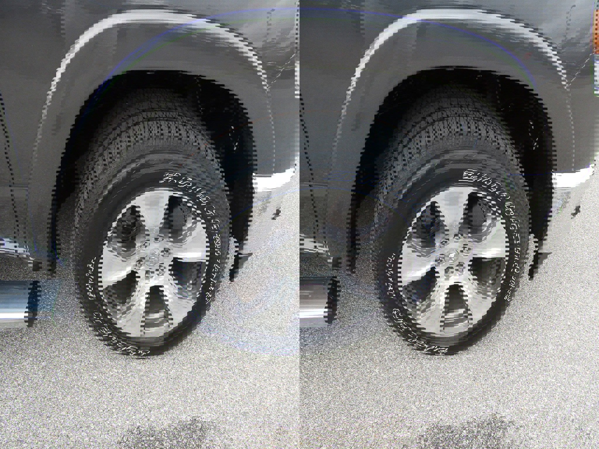 Used 2021 RAM 1500 Laramie image 12