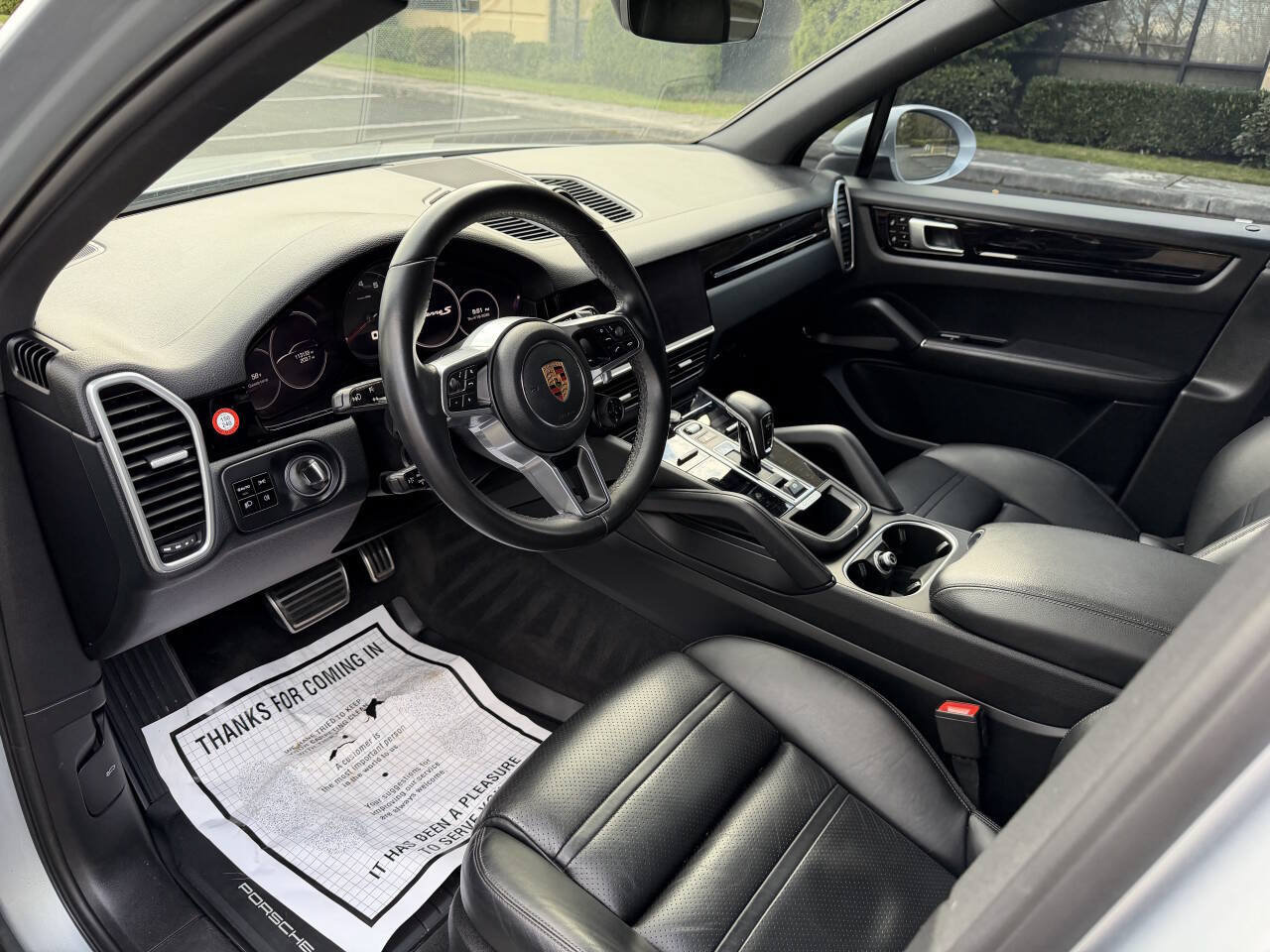 Used 2019 Porsche Cayenne S w/ Premium Package AWD/4WD image 13