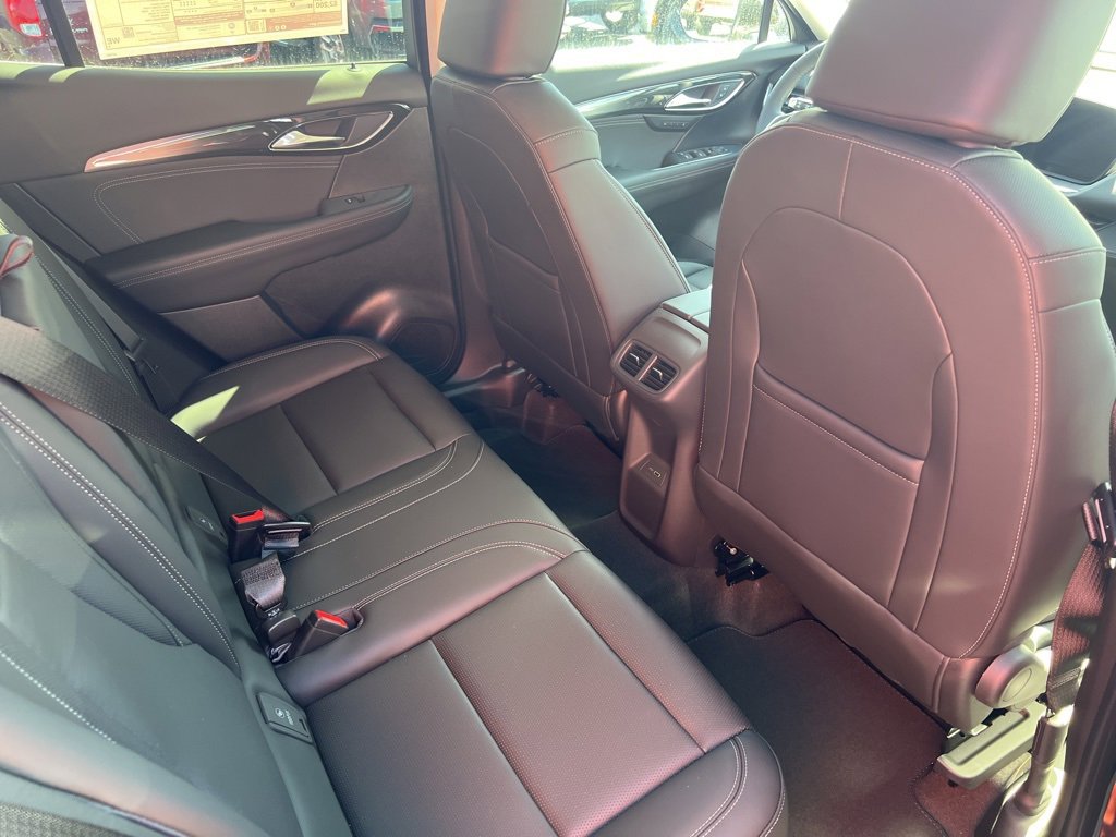 New 2025 Buick Envision Preferred image 9