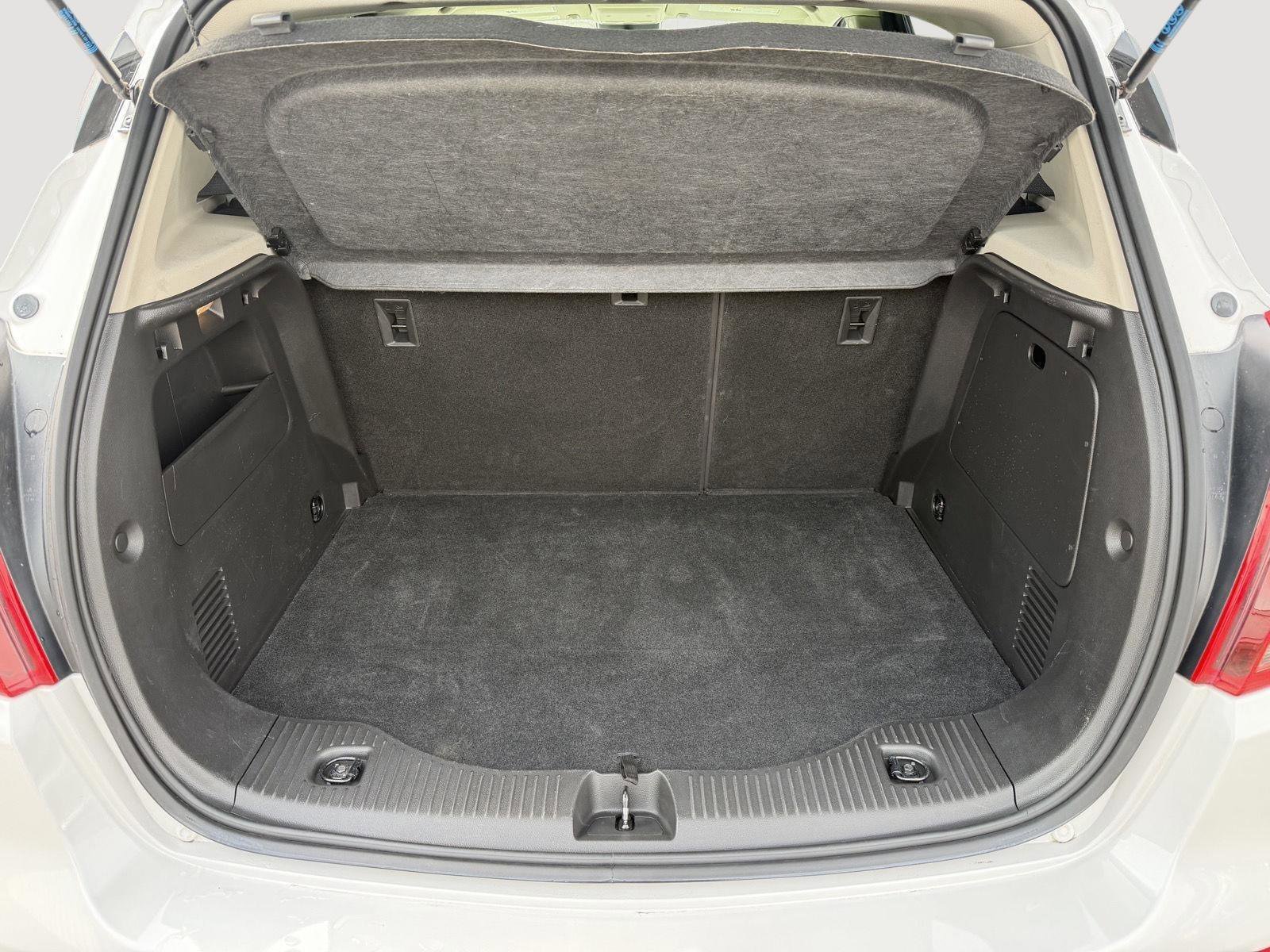 Used 2019 Buick Encore Preferred image 6