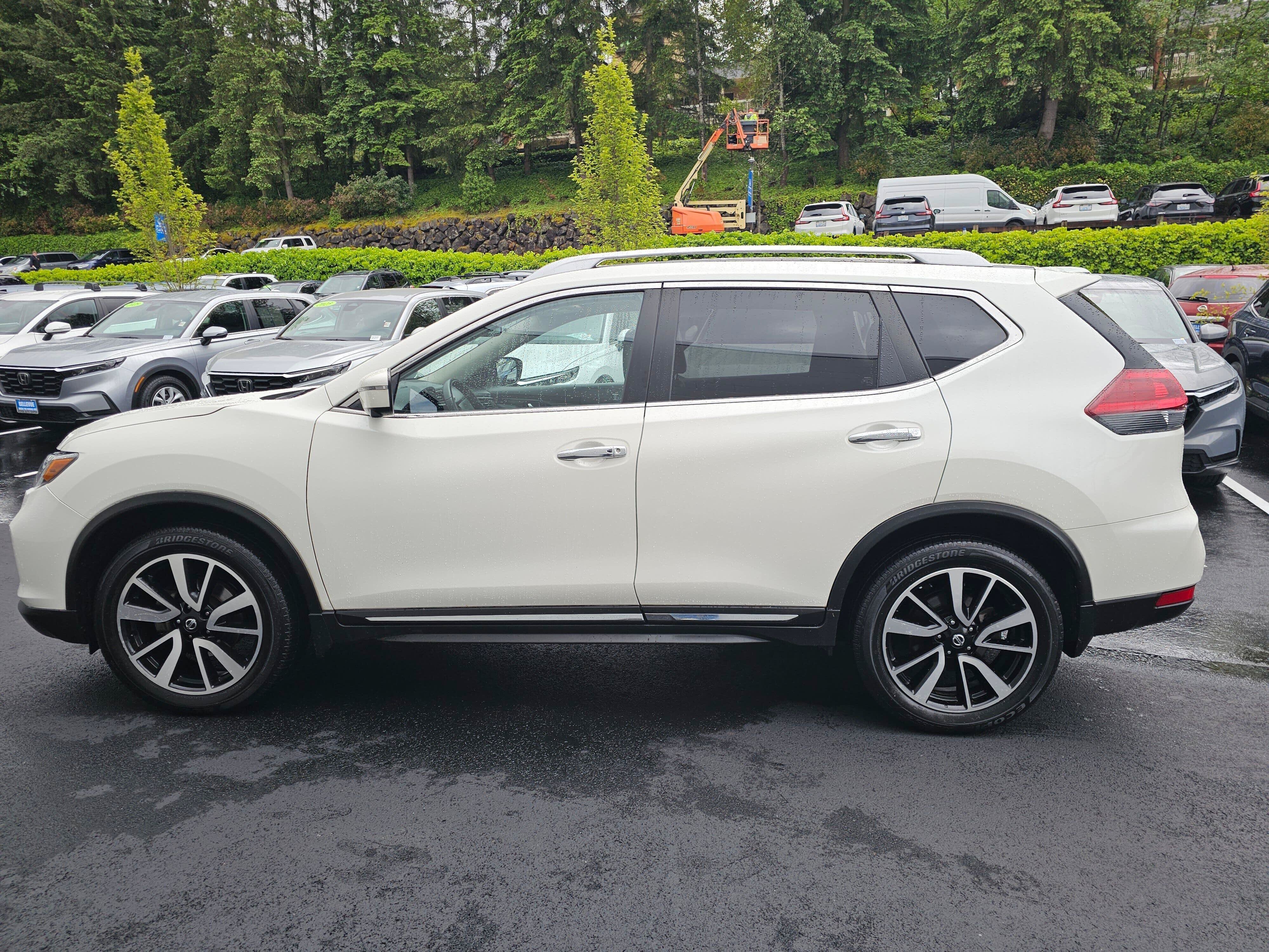 Used 2018 Nissan Rogue SL AWD/4WD image 4