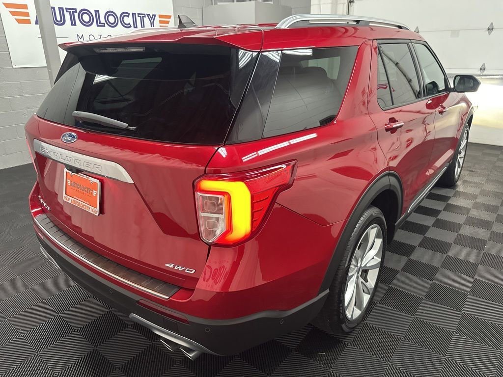 Used 2022 Ford Explorer Platinum w/ Equipment Group 601A AWD/4WD image 10