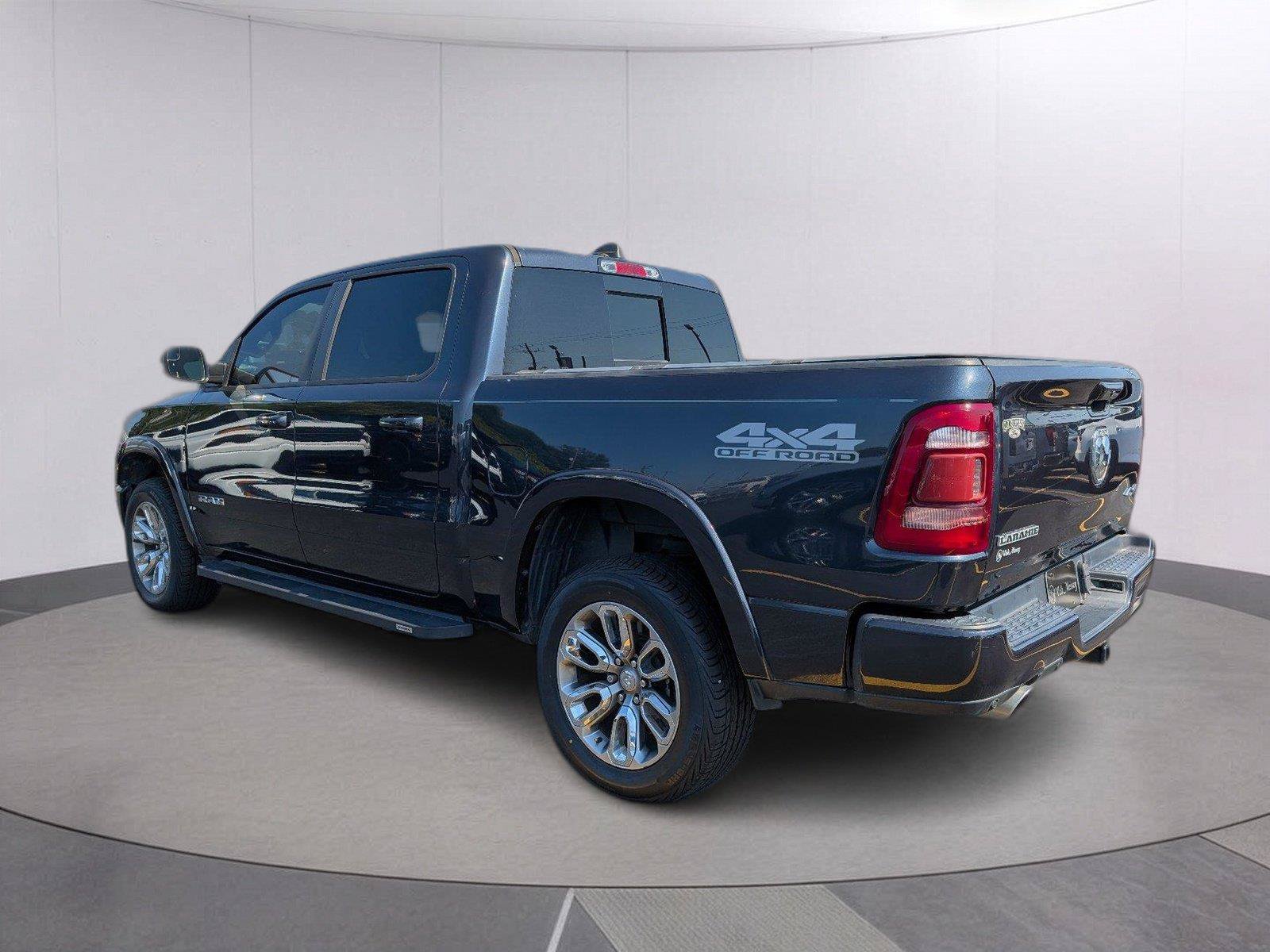 Used 2020 RAM 1500 Laramie w/ Sport Appearance Package AWD/4WD image 5