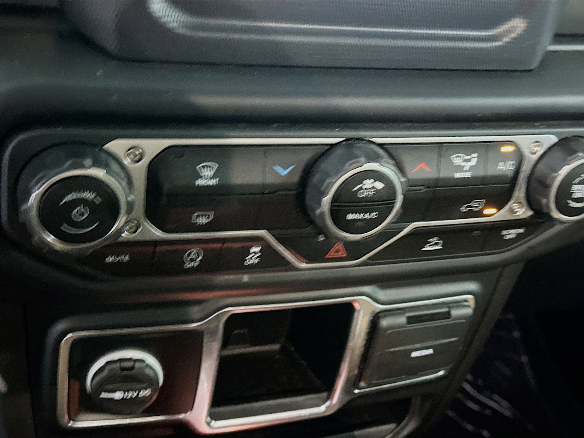 Used 2022 Jeep Wrangler Unlimited Sport image 23