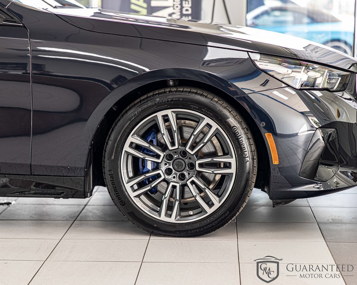 Used 2026 BMW 530i xDrive AWD/4WD image 11