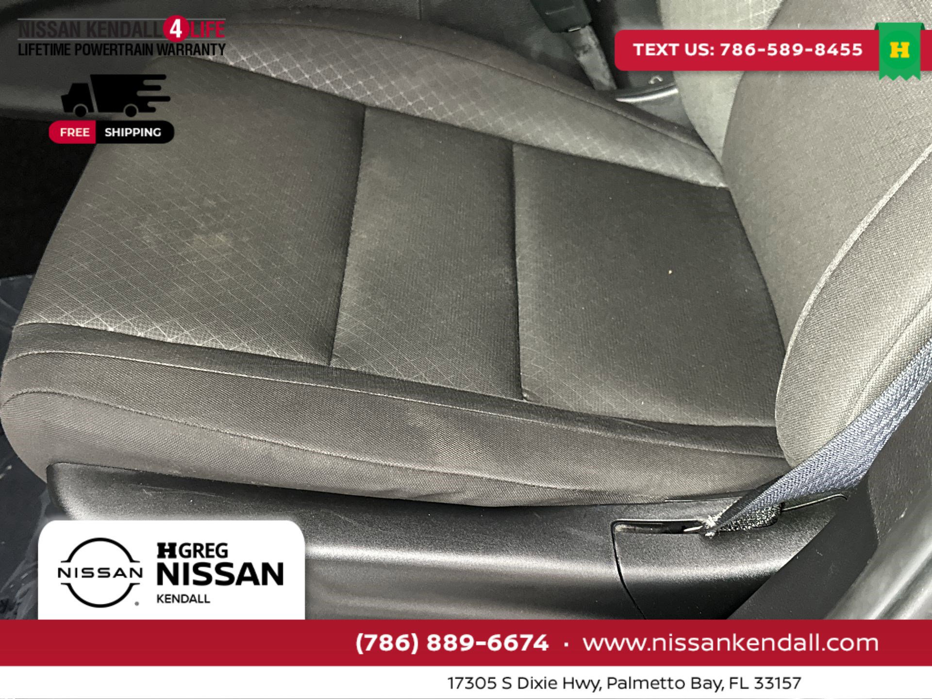 Used 2021 Jeep Grand Cherokee Laredo image 16