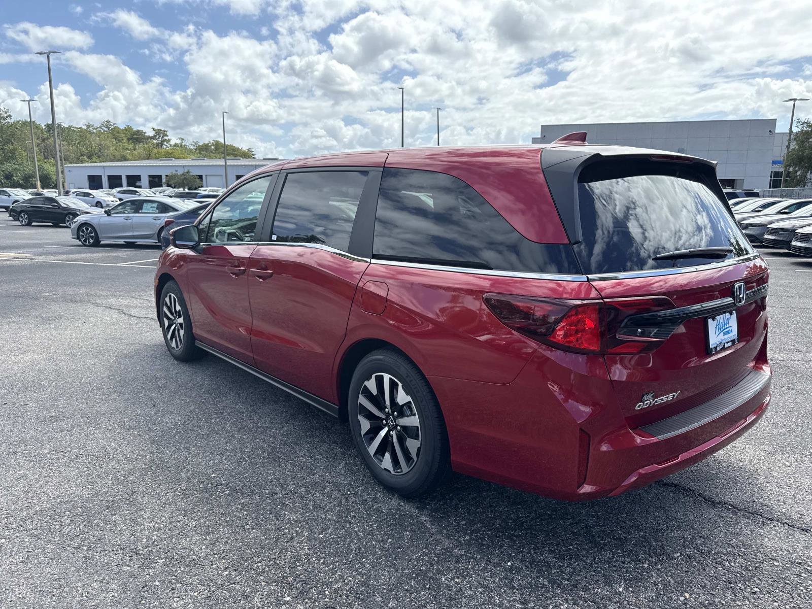 New 2026 Honda Odyssey EX-L image 6