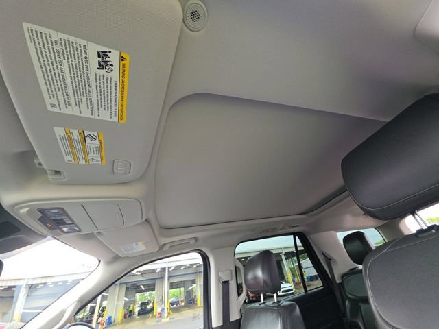 Used 2025 Ford Expedition Active AWD/4WD image 10