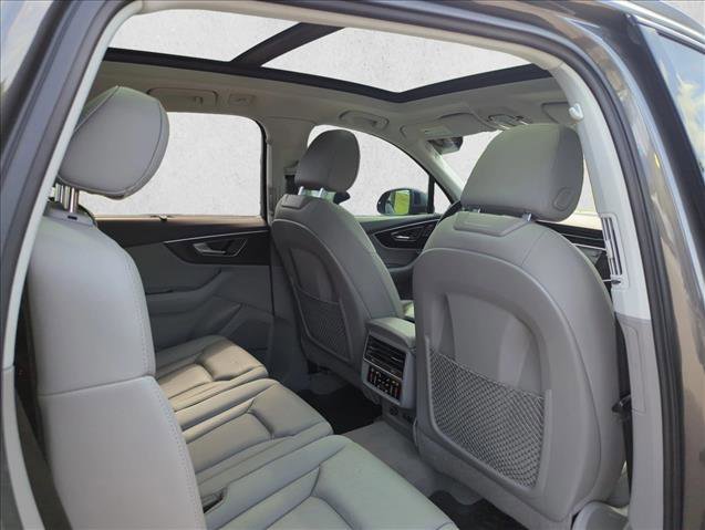 Used 2021 Audi Q7 3.0T Prestige w/ Prestige Package image 22