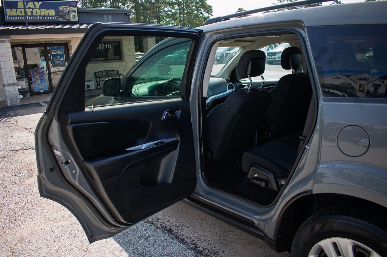 Used 2019 Dodge Journey SE w/ Connectivity Group FWD image 25