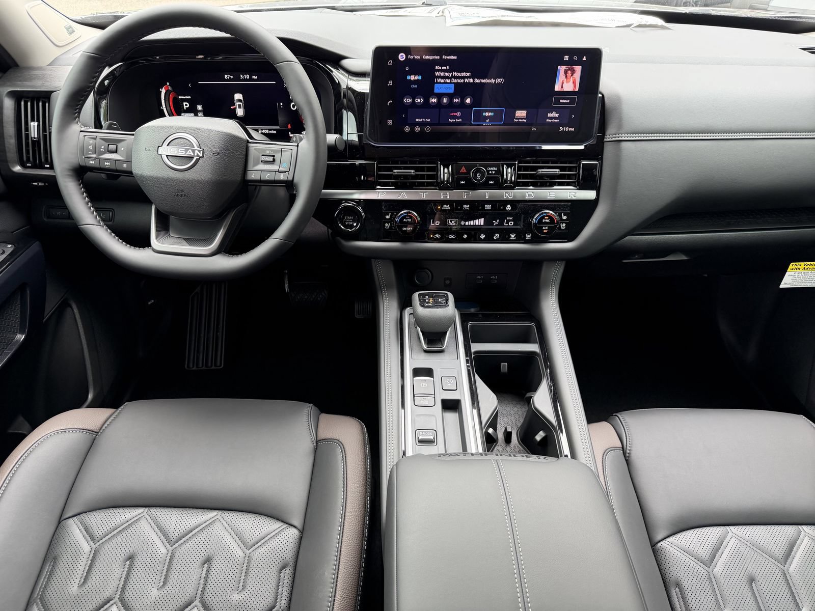 New 2026 Nissan Pathfinder Platinum AWD/4WD image 2