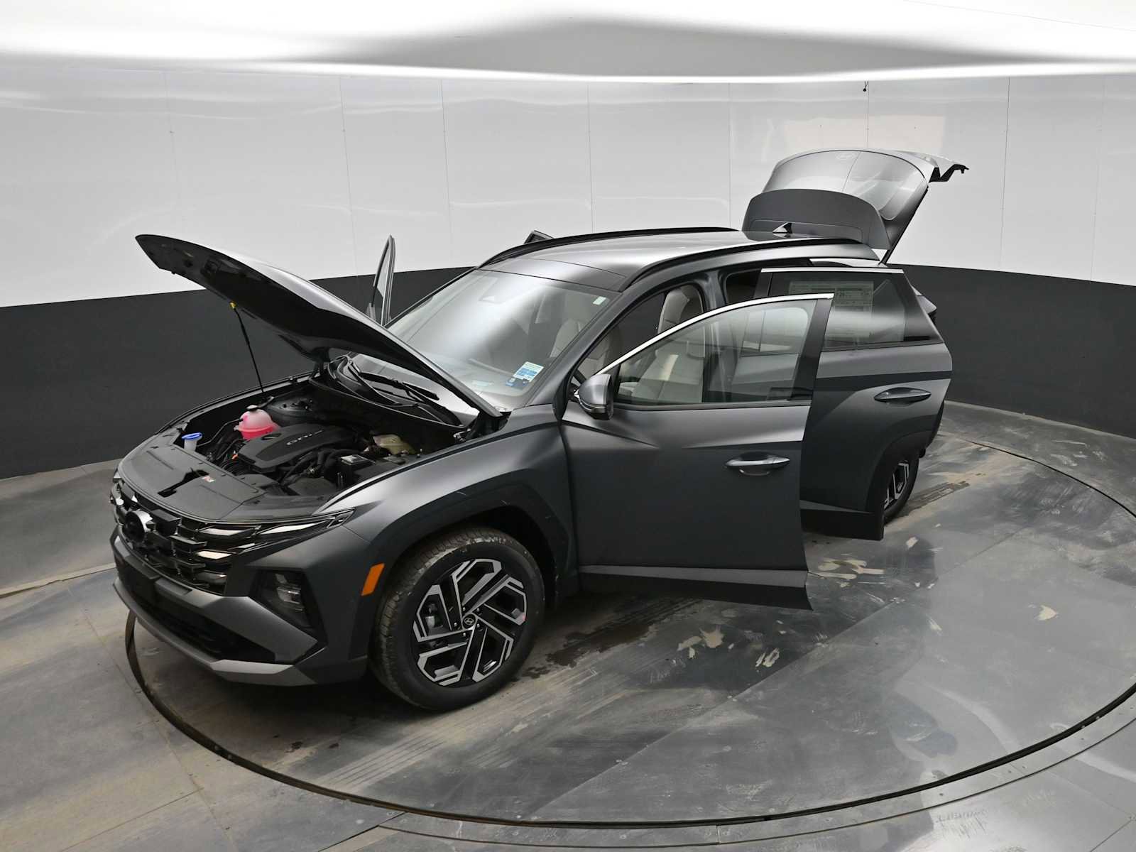 New 2026 Hyundai Tucson Limited w/ Tow & Go Package image 40