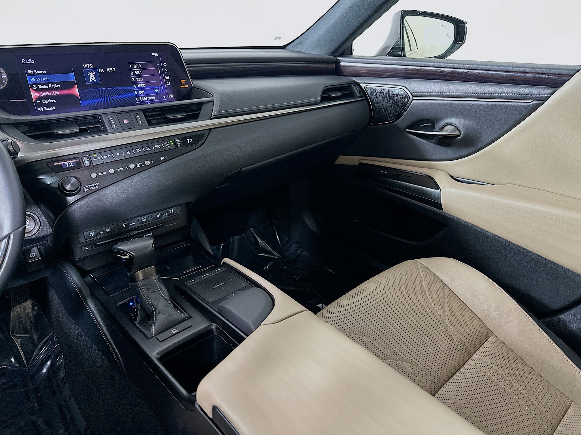 Used 2019 Lexus ES 350 Luxury w/ Accessory Package 2 image 24