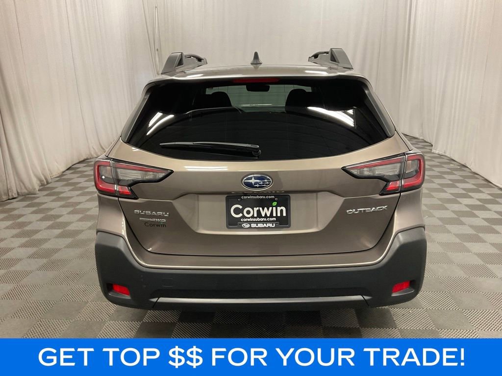 Used 2023 Subaru Outback Premium AWD/4WD image 3