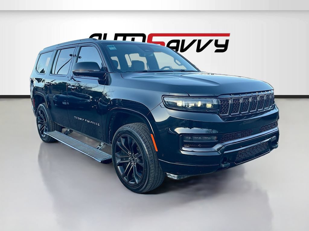 Used 2024 Jeep Grand Wagoneer Series III w/ Rear Seat Video Group 1 AWD/4WD image 1