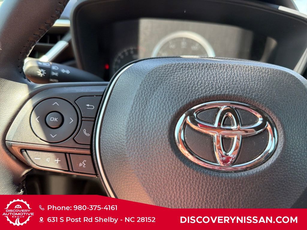 Used 2021 Toyota Corolla SE FWD image 21