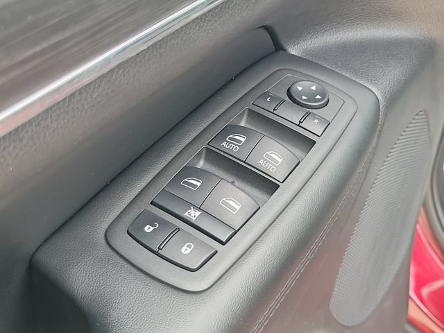 Used 2022 Jeep Grand Cherokee Limited AWD/4WD image 20