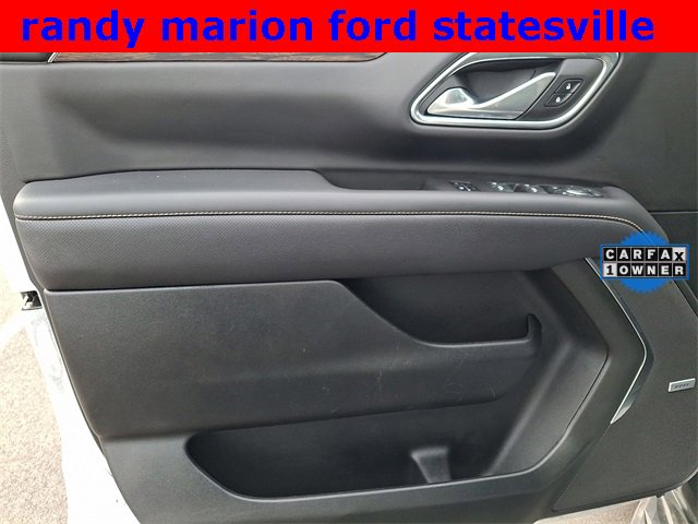 Used 2024 Chevrolet Suburban Premier image 12