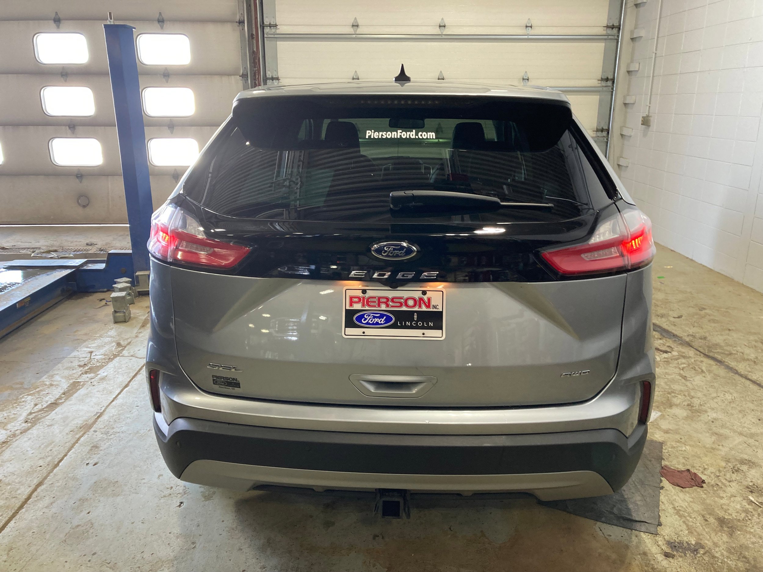 Used 2022 Ford Edge SEL w/ Convenience Package AWD/4WD image 12