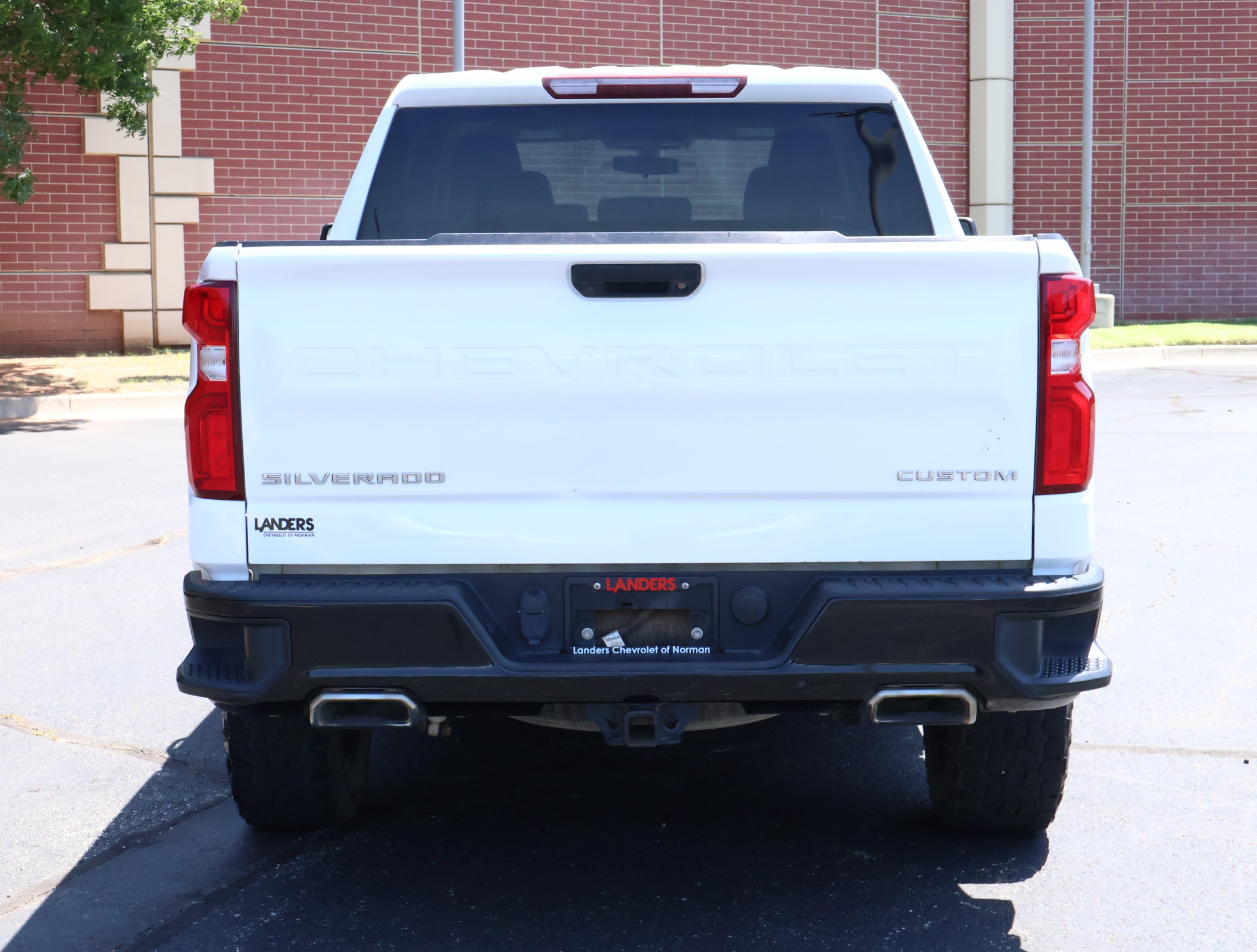 Used 2020 Chevrolet Silverado 1500 Custom Trail Boss AWD/4WD image 25