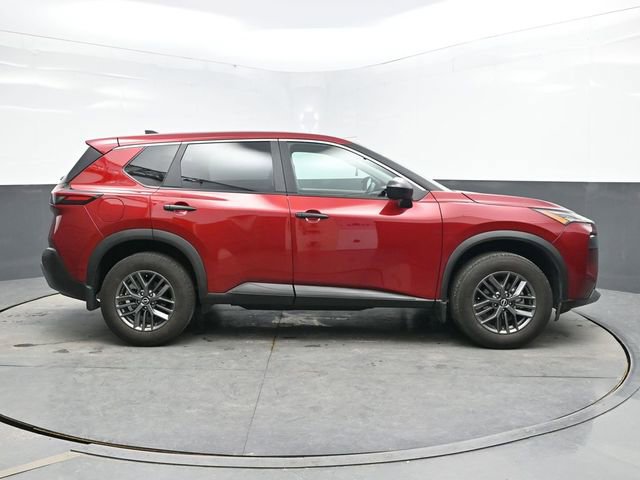 Used 2023 Nissan Rogue S FWD image 8