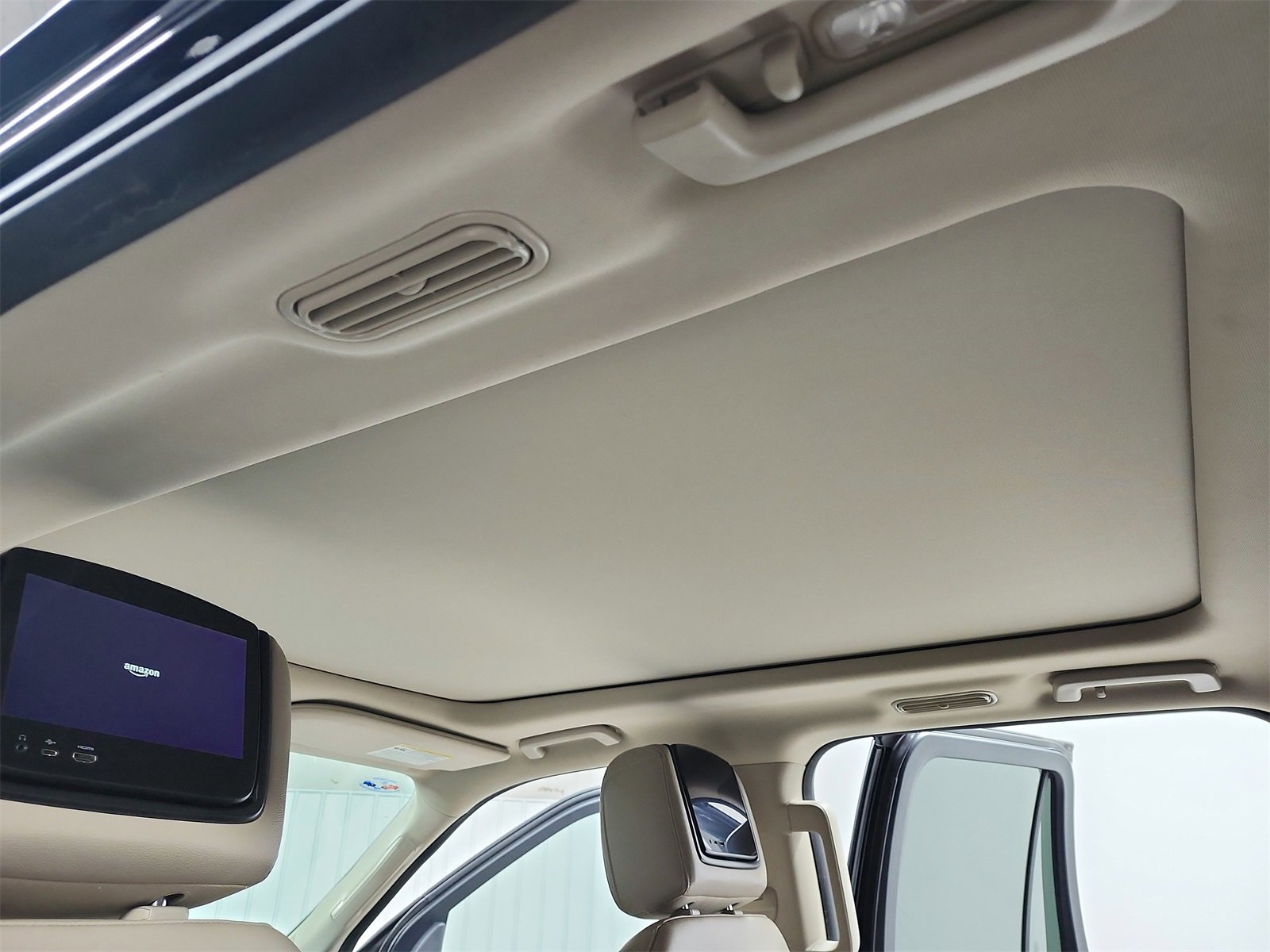 Used 2023 Ford Expedition Max Limited image 22