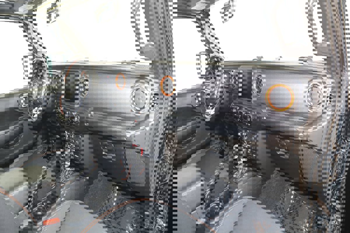 Used 2022 Jeep Gladiator Mojave w/ Trailer Tow Package image 41