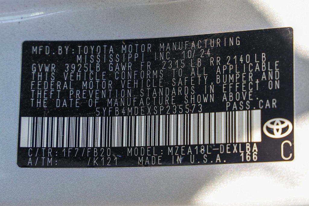 Used 2025 Toyota Corolla LE FWD image 34