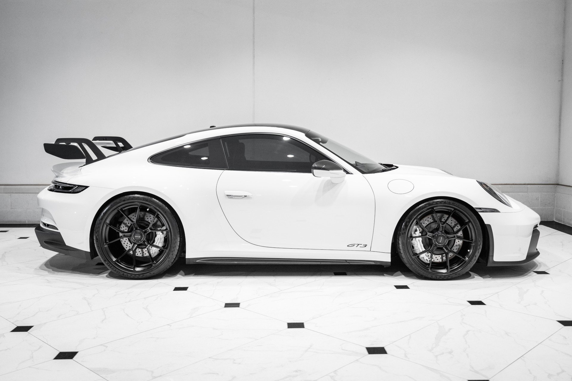 Used 2022 Porsche 911 GT3 image 6