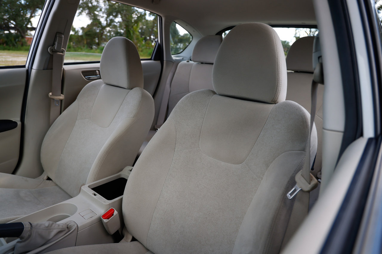 Used 2011 Subaru Impreza 2.5i image 6