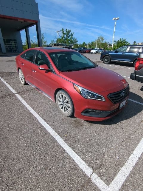 Used 2017 Hyundai Sonata Sport w/ Value Edition Package 02 FWD image 6
