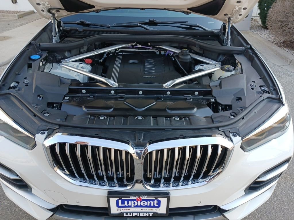 Used 2022 BMW X5 xDrive40i w/ Climate Comfort Package AWD/4WD image 35