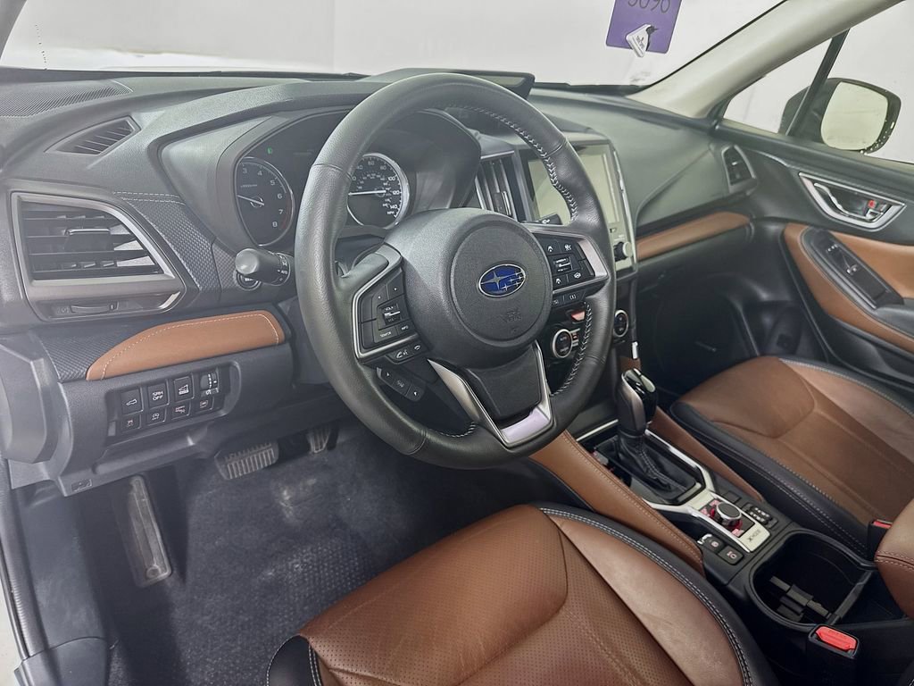 Used 2023 Subaru Forester Touring AWD/4WD image 9