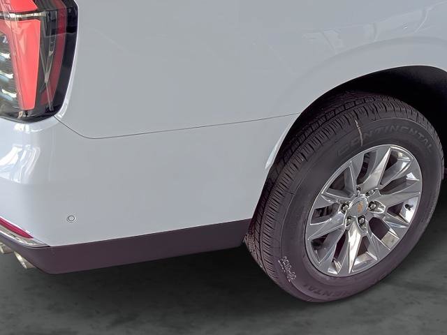 New 2026 Chevrolet Suburban Premier image 12
